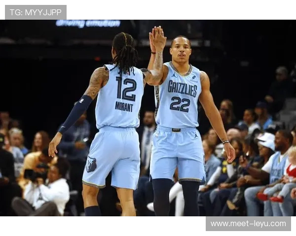 德斯蒙德·班恩三分突破结合战术助灰熊提升关键时刻得分效率